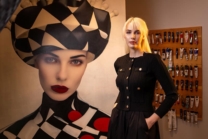 Simay Kışlaoğlu: Hiperrealist Ressam