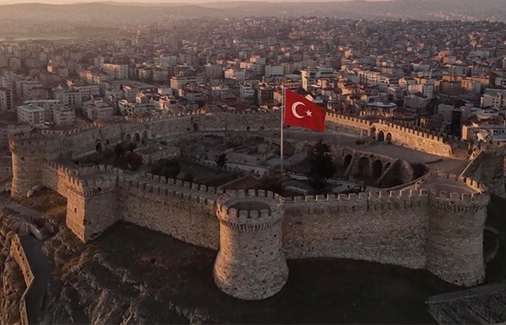 Şölen’den Cumhuriyetimizin 102. yılına özel anlamlı film